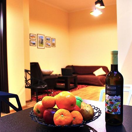Yango Apartment Тбилиси Экстерьер фото